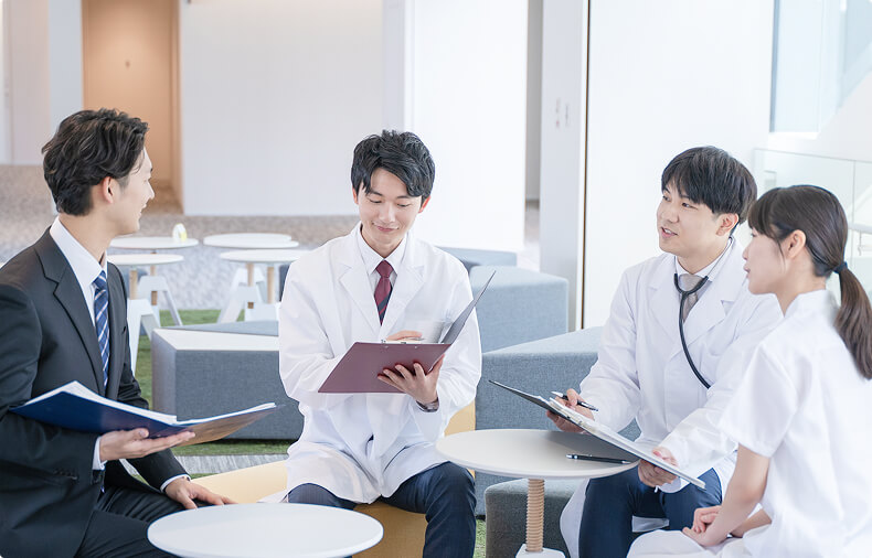 在宅医療を知り尽くすメンバーによる伴走型実行支援